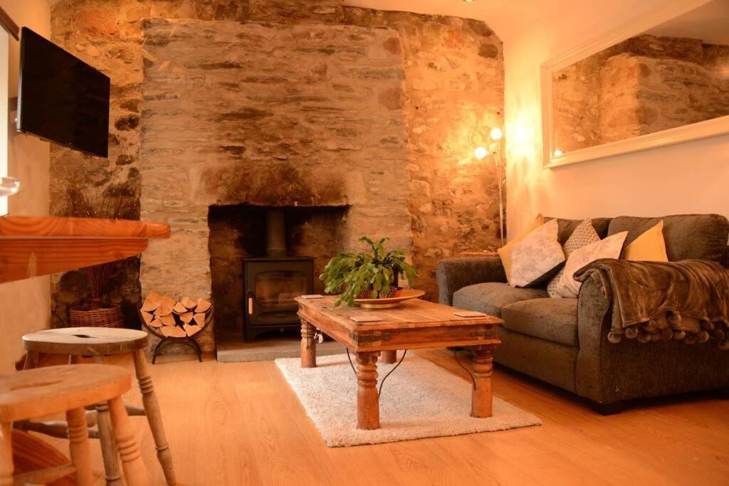 سبين بريدج The Cottage Gairlochy المظهر الخارجي الصورة